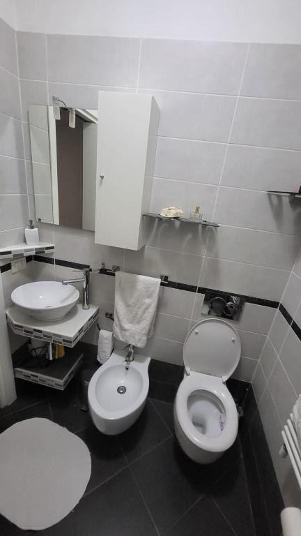 Koupelna v ubytování B&B - Camera doppia con bagno privato in stupendo attico con vista mozzafiato