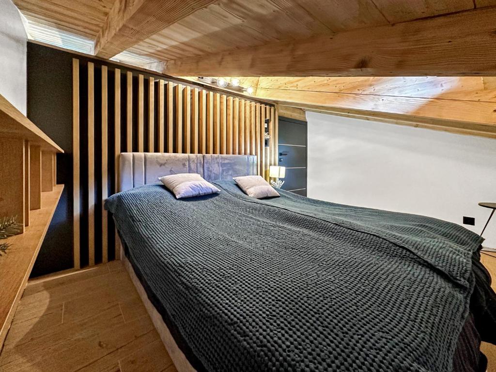 Postel nebo postele na pokoji v ubytování Dynastic Penthouse - 4 Valleys - Swiss Alps