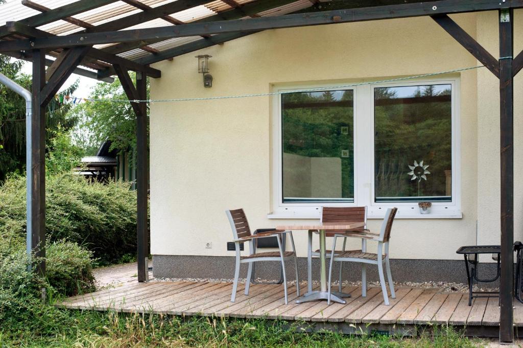 Zahrada ubytování Krüseliner Mühle - Bungalow Rethra