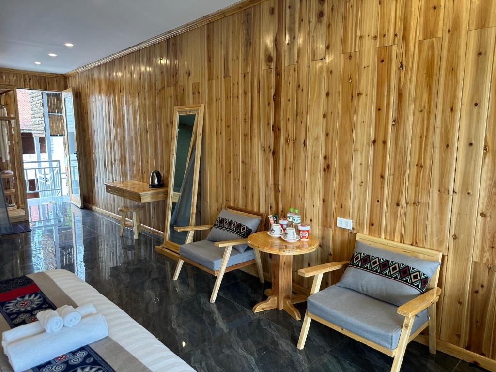 Lá Đỏ Homestay & Coffee - 5