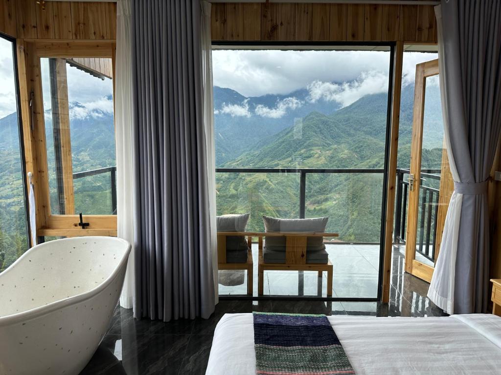 Lá Đỏ Homestay & Coffee - 18