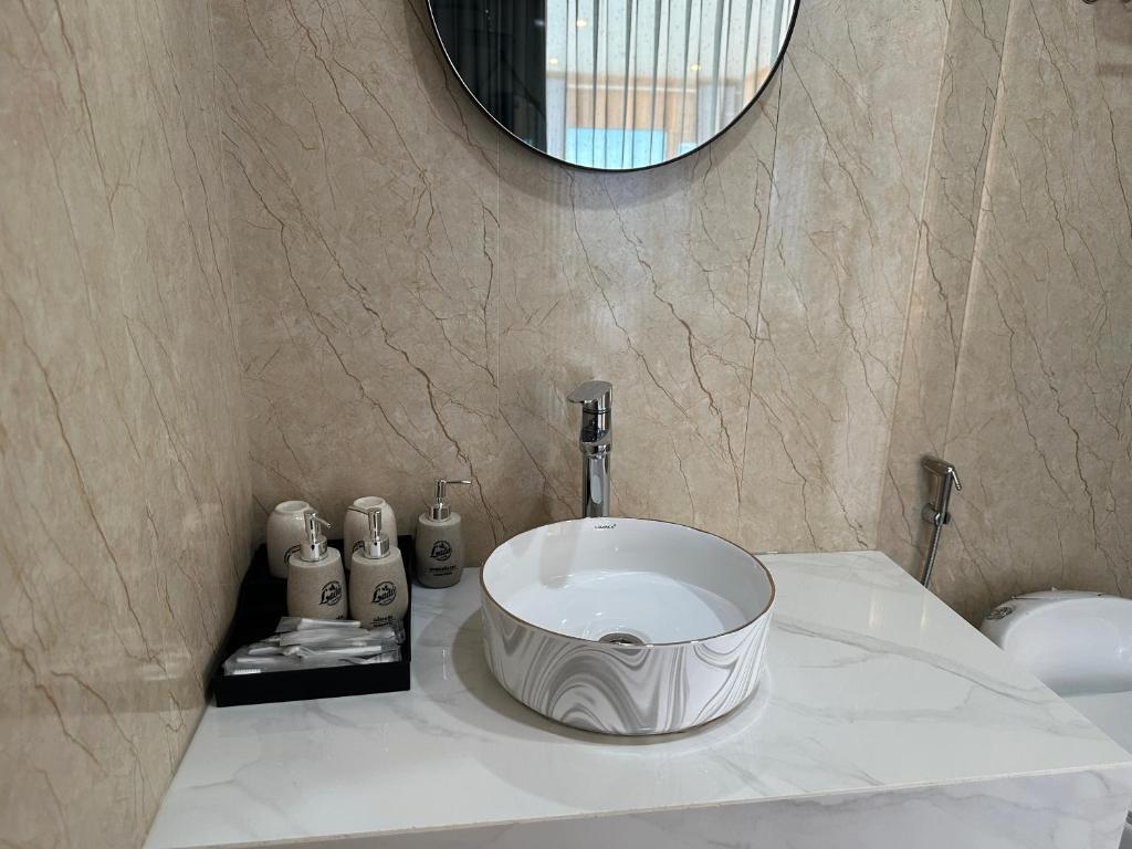 Lá Đỏ Homestay & Coffee - 9