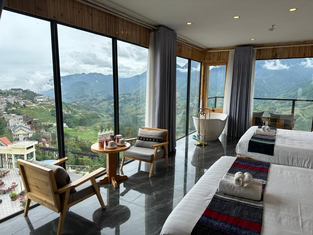 Lá Đỏ Homestay & Coffee - 12