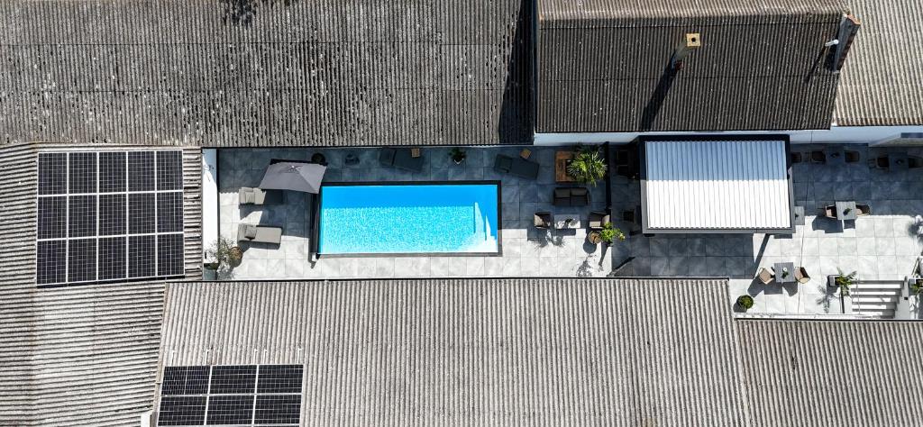 Bassein majutusasutuses KRACHER Apartment No 1 - inklusive Pool või selle lähedal