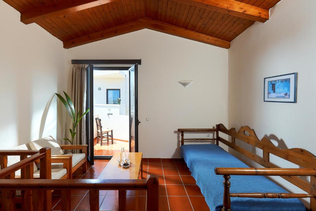 Posezení v ubytování Creteco Hotel & Suites