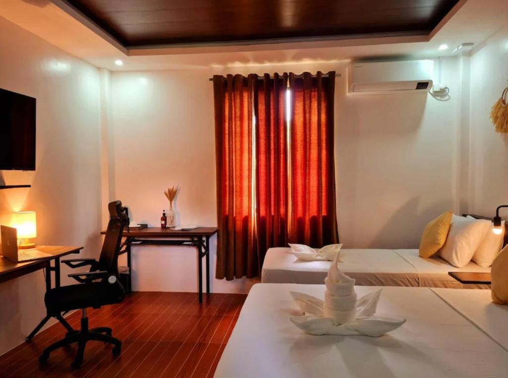 Noah's Ark Hotel powered by Cocotel - Triple Room