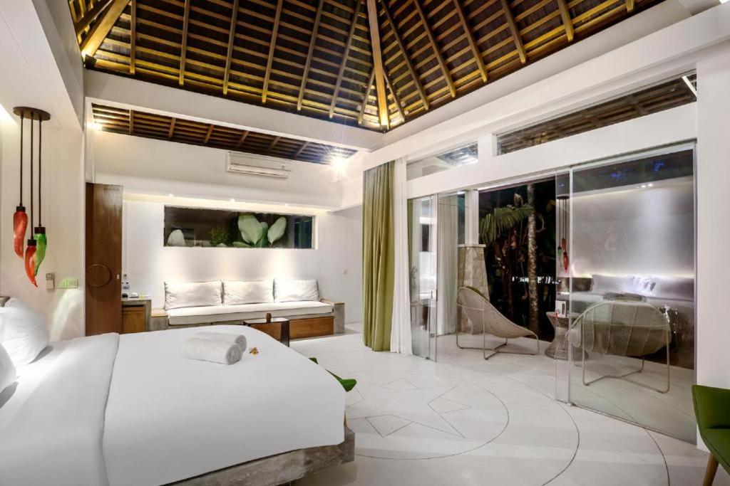 Umani Village - 庭の景色を望むヴィラ