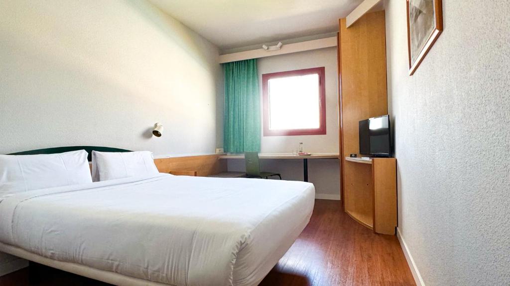 Hotel Iris Guadalajara - Single Room