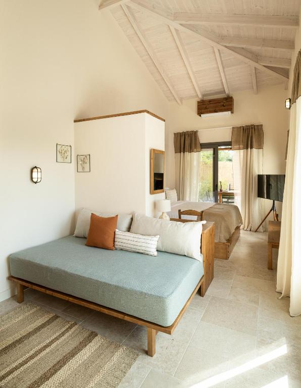 Ergon Beach House Nikiti - 4