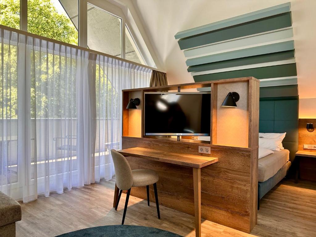 Hotel Mainpromenade ***S - Junior Suite With River View And Balcony