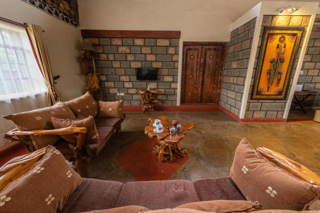 Posezení v ubytování Naivasha Kongoni Lodge - Lakefront Getaway