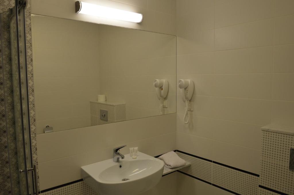 Hotel Via Baltica - 8