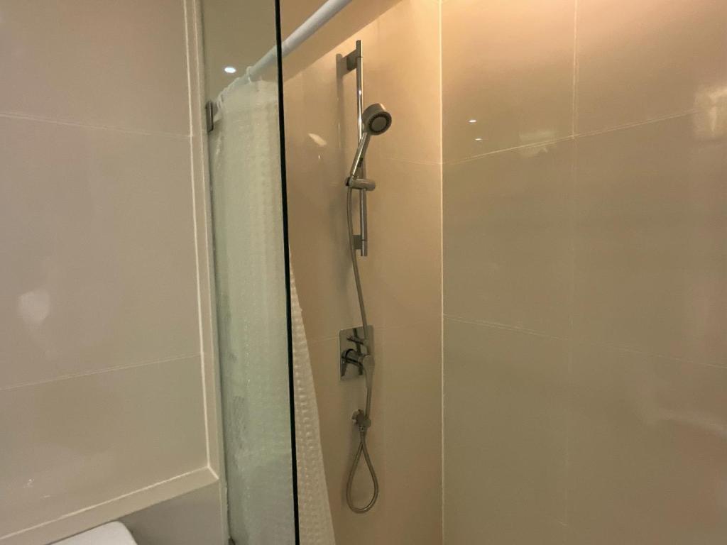 シャワー カリビアンコム