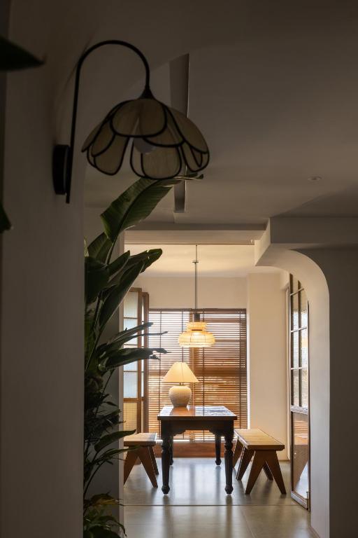 Posezení v ubytování 昆明市呈贡区椿屿岚酒店 Chun Yulan Hotel