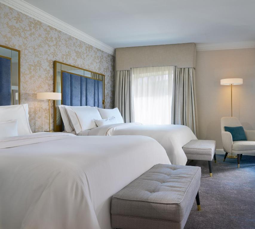 
Heritage Double Room with Two Double Beds and City View
