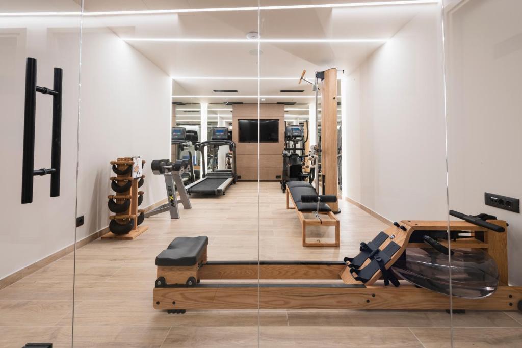 Fitness centrum a/nebo fitness zařízení v ubytování Revi Mountain Resort Boutique Hotel