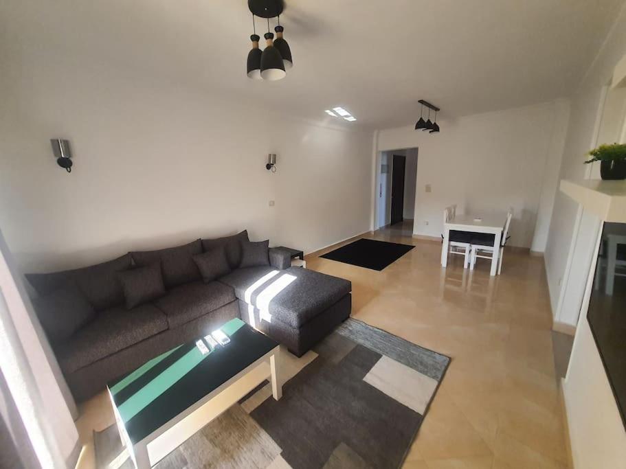 Postel nebo postele na pokoji v ubytování Stylish and luxurious apartment 2