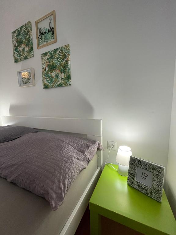 Posteľ alebo postele v izbe v ubytovaní Apartmenthouse Ines
