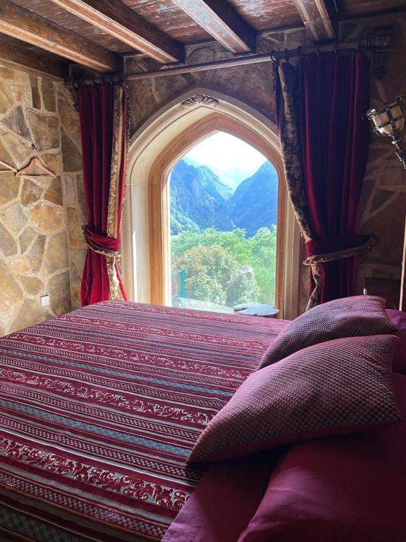 Postel nebo postele na pokoji v ubytování Auberge Toison d'Or