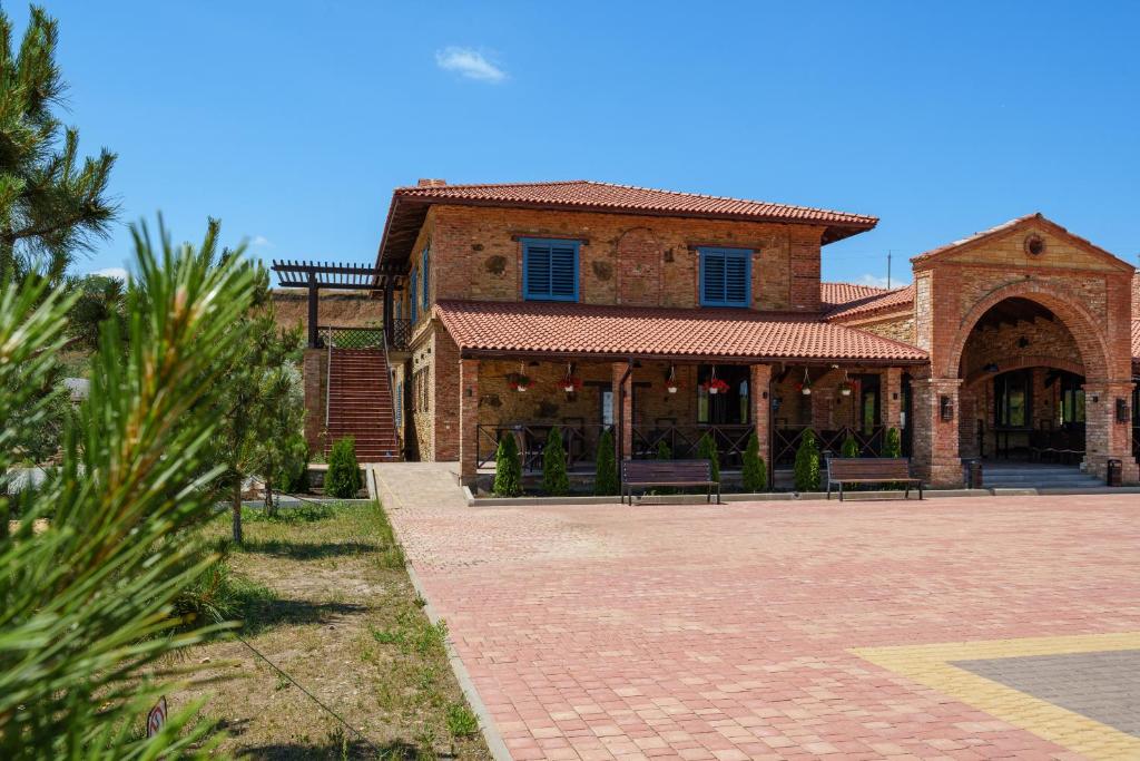 Budova, kde se hotel nachází