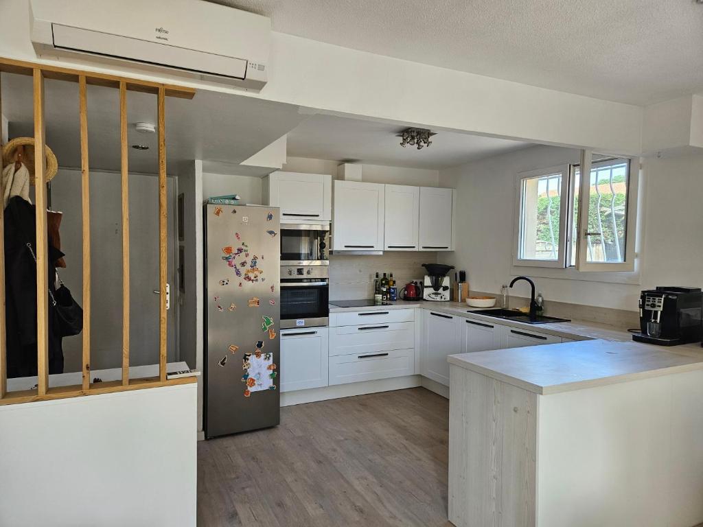 Zdjęcie z galerii obiektu Agréable maison avec grande terrasse au calme w mieście Antibes