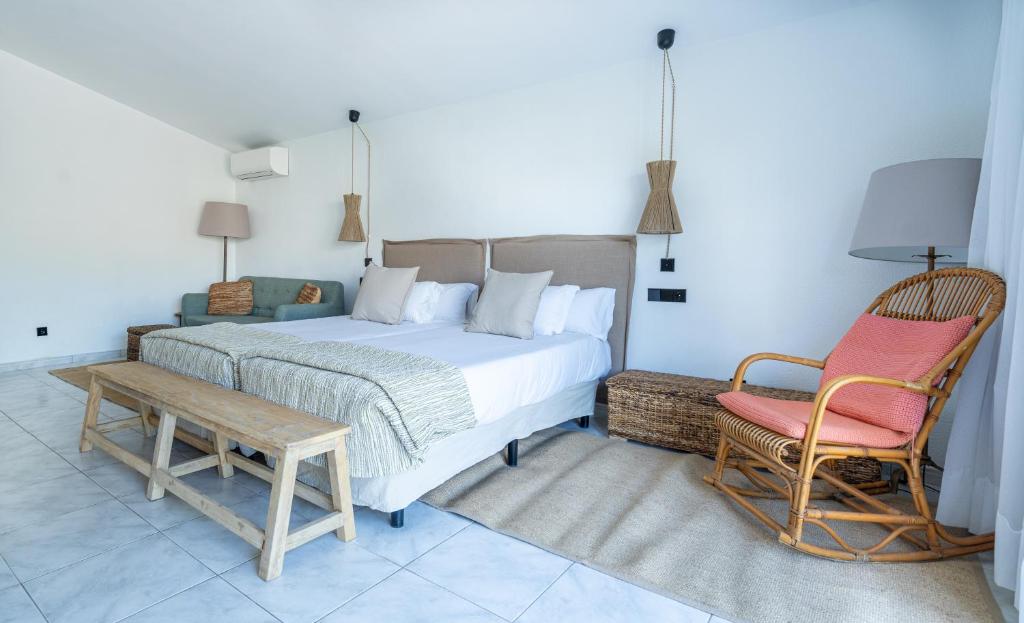Ένα ή περισσότερα κρεβάτια σε δωμάτιο στο Houm Villa Son Rigo