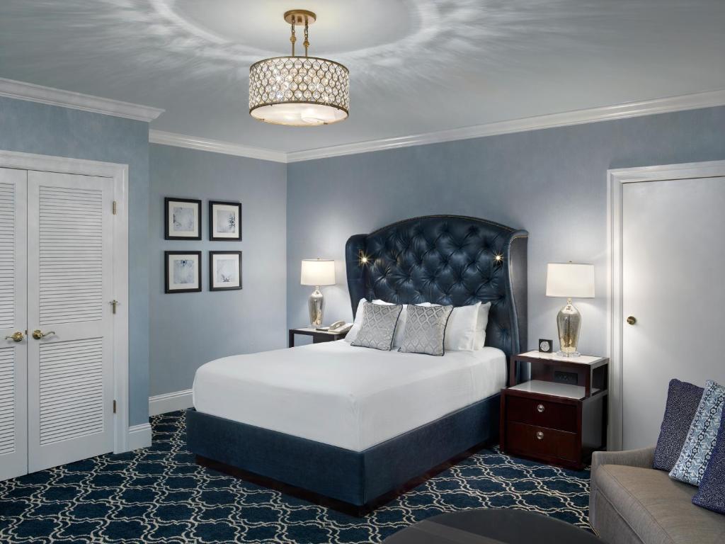 The Claremont Club & Spa, A Fairmont Hotel - Queen Room