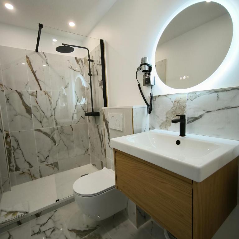 Hotel Le Twelve - Resim 22