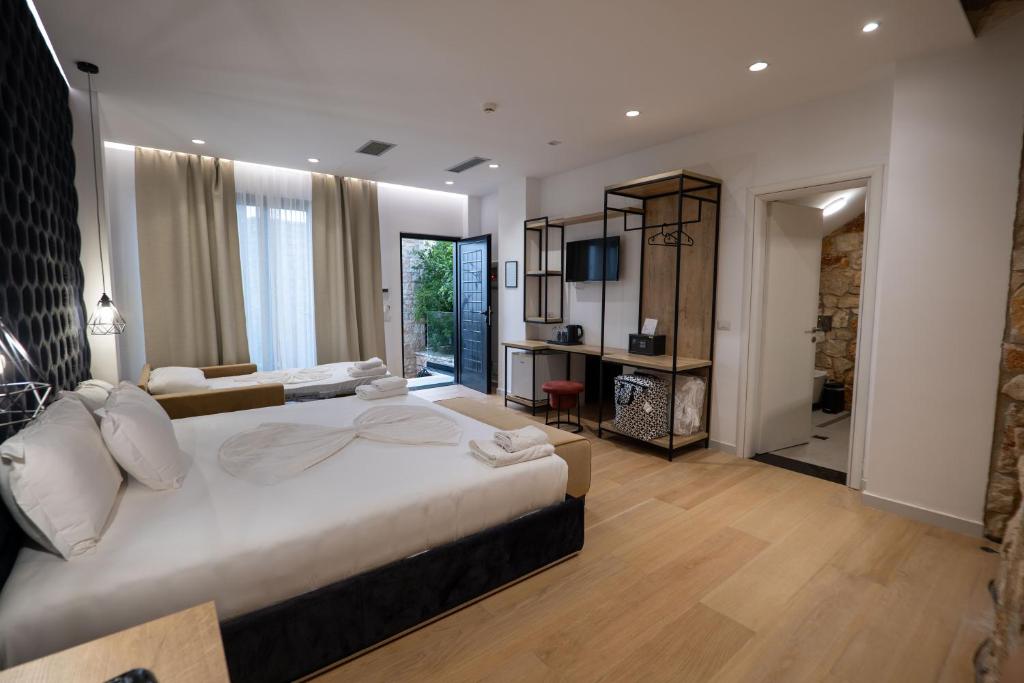 Postel nebo postele na pokoji v ubytování Art Hotel