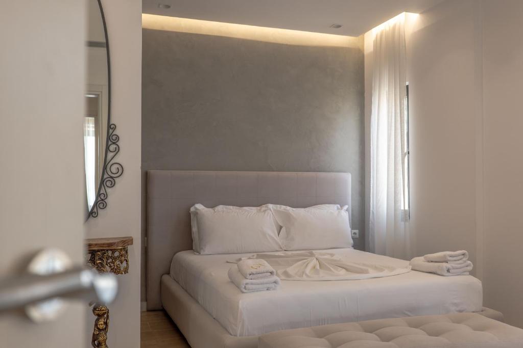 Postel nebo postele na pokoji v ubytování Art Hotel