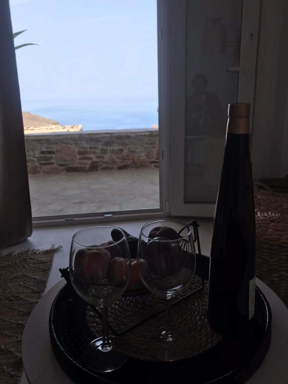 Darsi suites Kythnos - 少年套房与海景