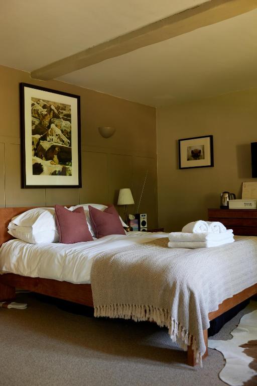 The Wheatsheaf Combe Hay - Resim 2