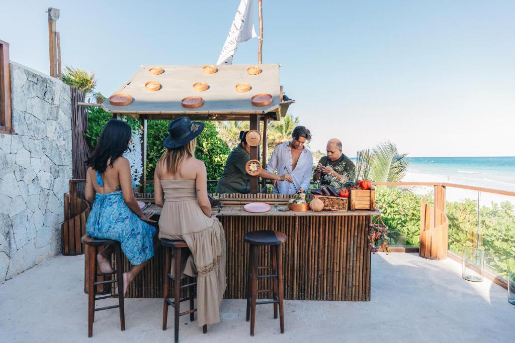 Гости Mezzanine Tulum, a Small Luxury Hotel