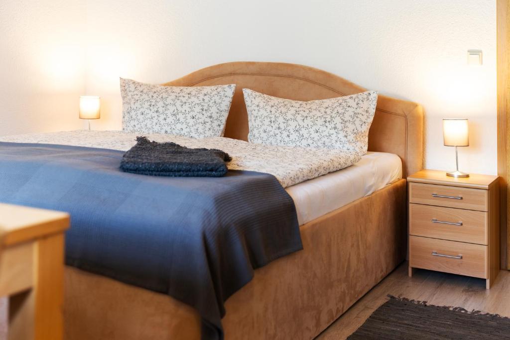 Llit o llits en una habitació de Ferienwohnung Elbstübchen