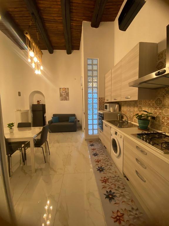 Kuchyň nebo kuchyňský kout v ubytování casa esmeralda