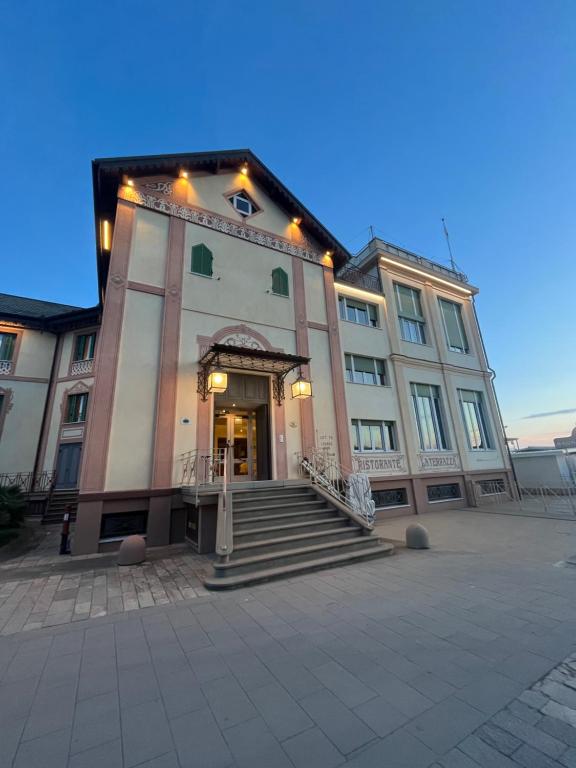 Budova, kde se hotel nachází