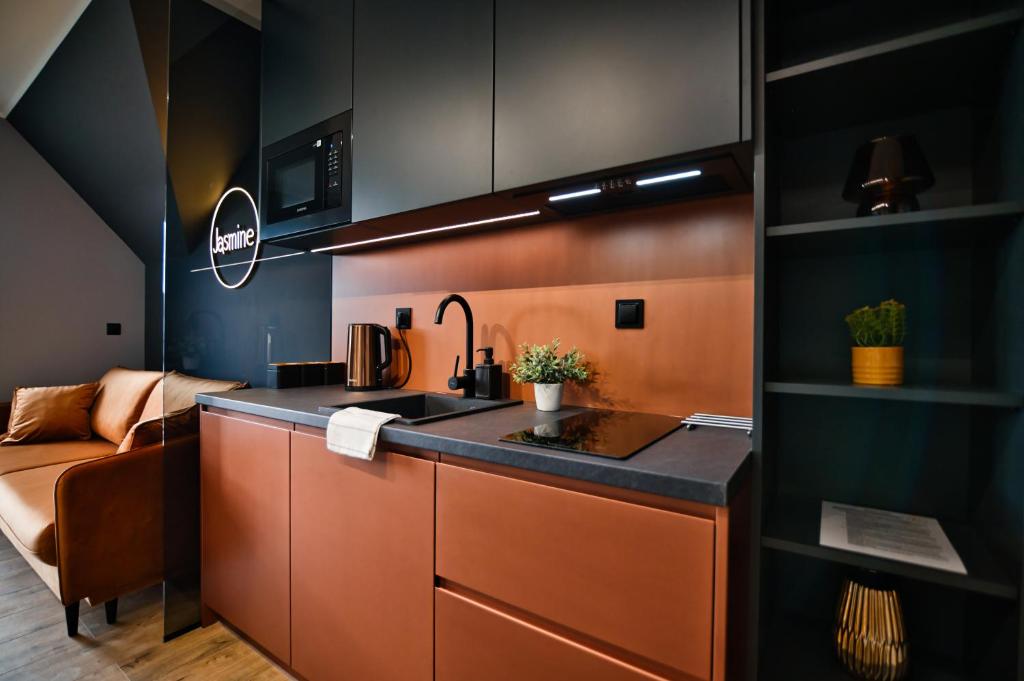 Jasmine by Housine - 4