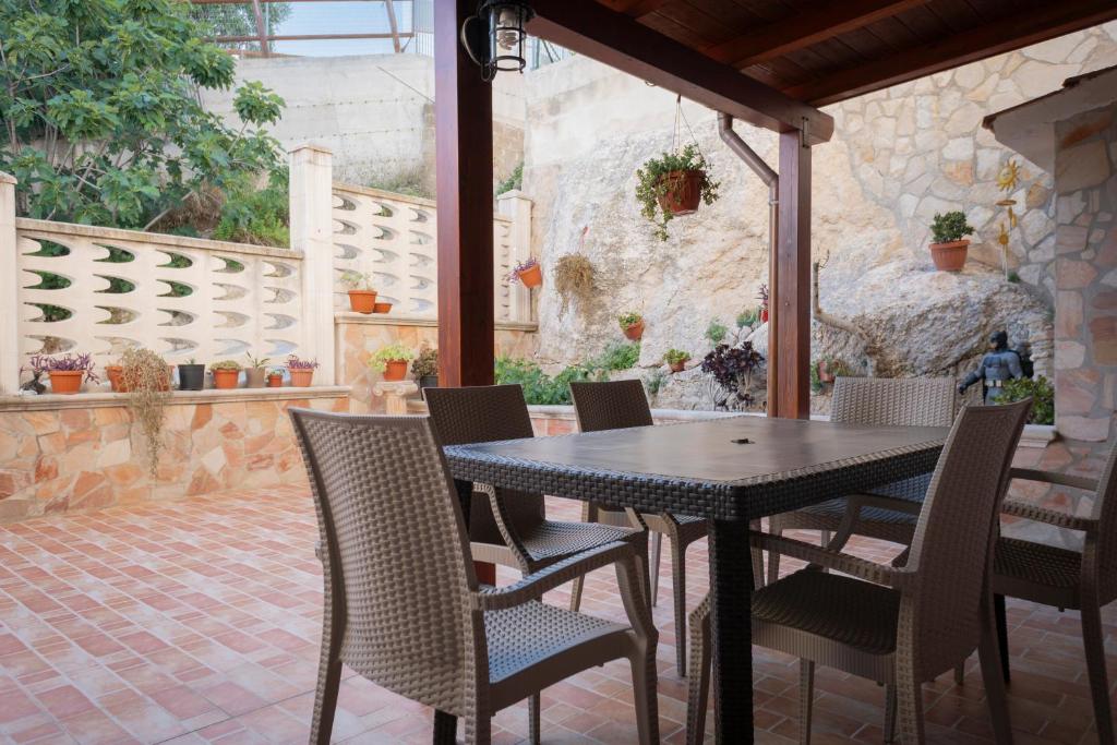 Patio nebo venkovní prostory v ubytování Coliving Together Gargano
