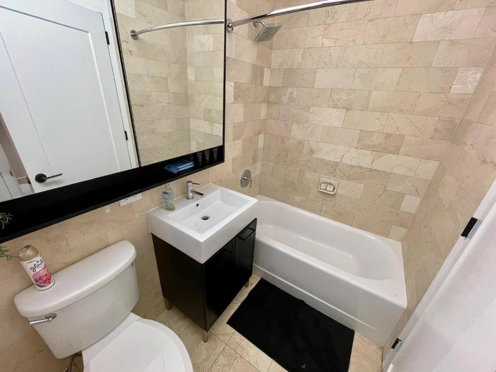 وال استریت Gem 2 خوابه - Wall Street Gem 2bedroom، وال استریت Gem 2 خوابه