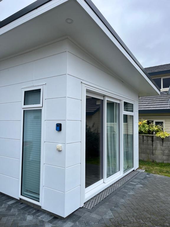 Lakeside cozy studio - Resim 12