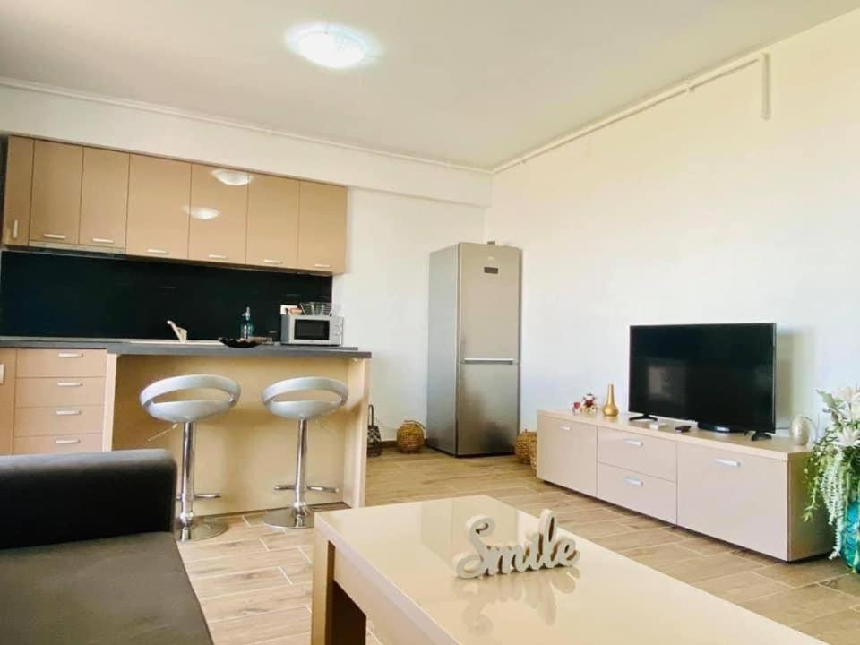 Kuchyň nebo kuchyňský kout v ubytování Bliss Apart Hotel Sea View
