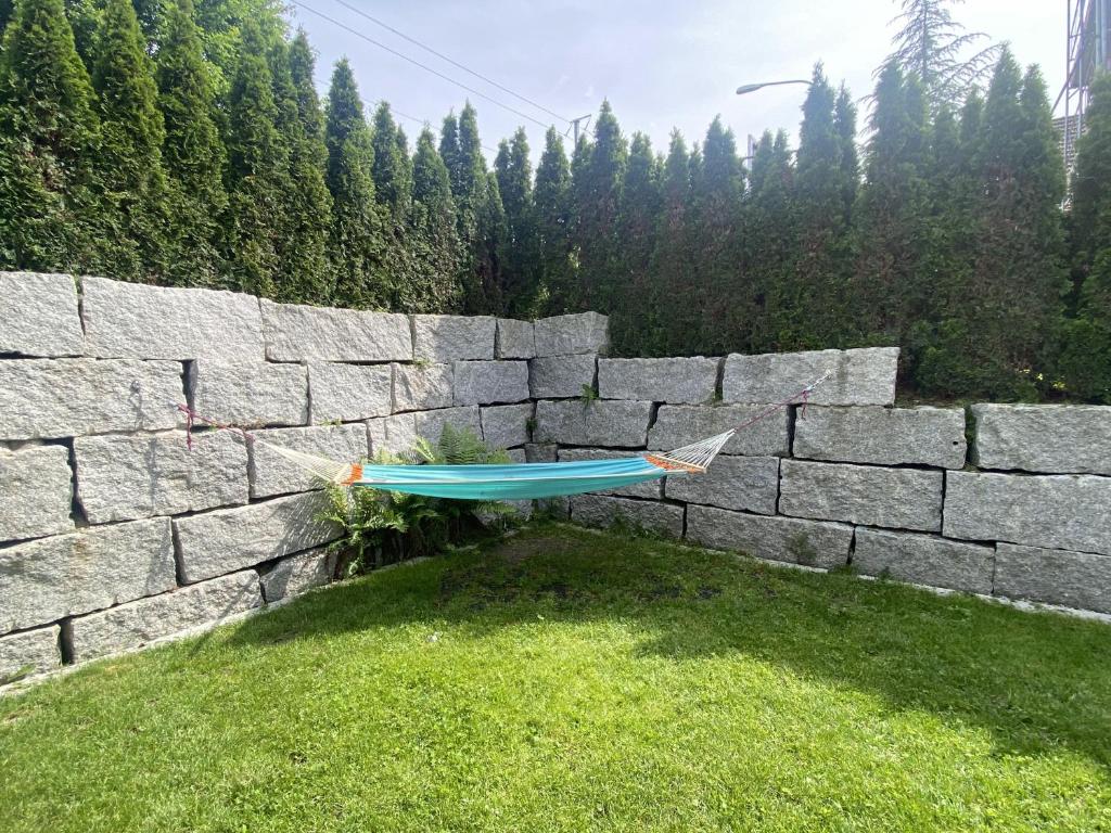 Zahrada ubytování Cozy Escape House - 12 min to Zurich HB - Free Parking