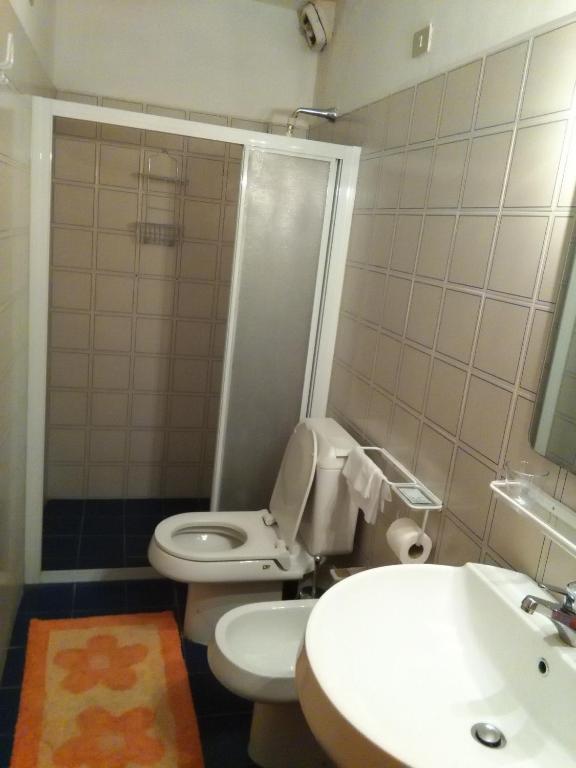 Koupelna v ubytování Albergo Villa Sorriso