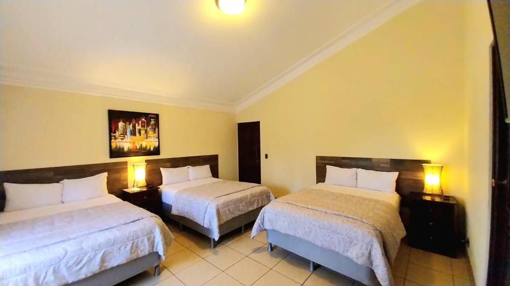 Hotel Don Felipe Aeropuerto - Family Room