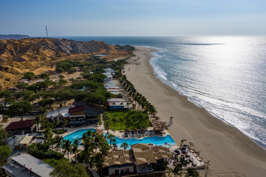 Punta Sal Suites & Bungalows Resort