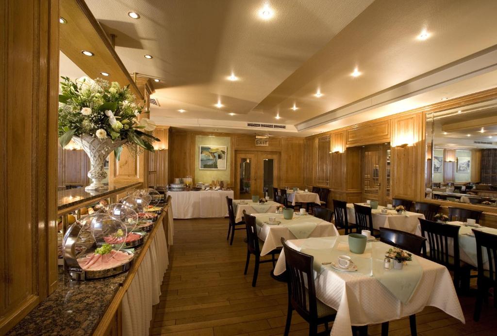 Restaurace v ubytování Hotel Pacific
