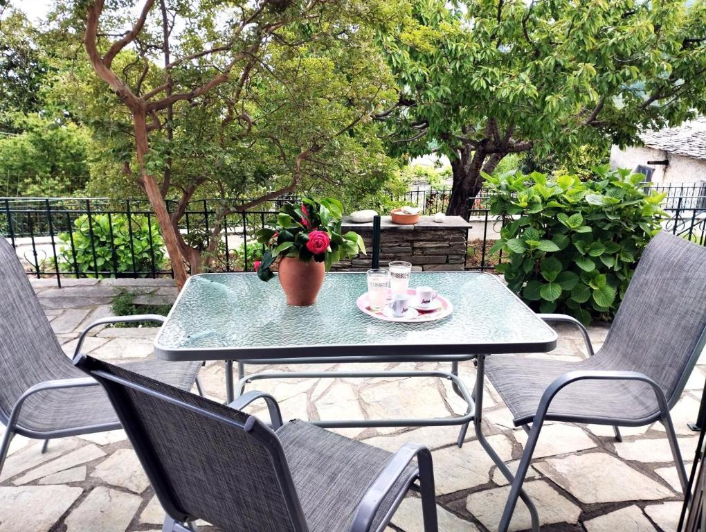 Balkón nebo terasa v ubytování Villa Zina in Pelion