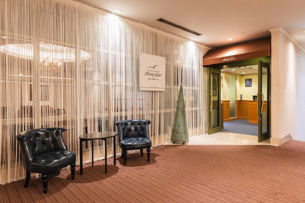 Posezení v ubytování Hotel Sunroute Niigata
