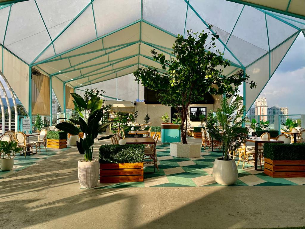 Zahrada ubytování Hemangini Hotel Bandung