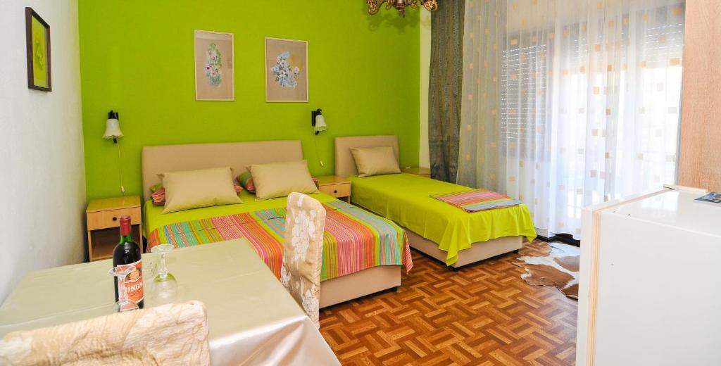 Postel nebo postele na pokoji v ubytování Guesthouse Lanca